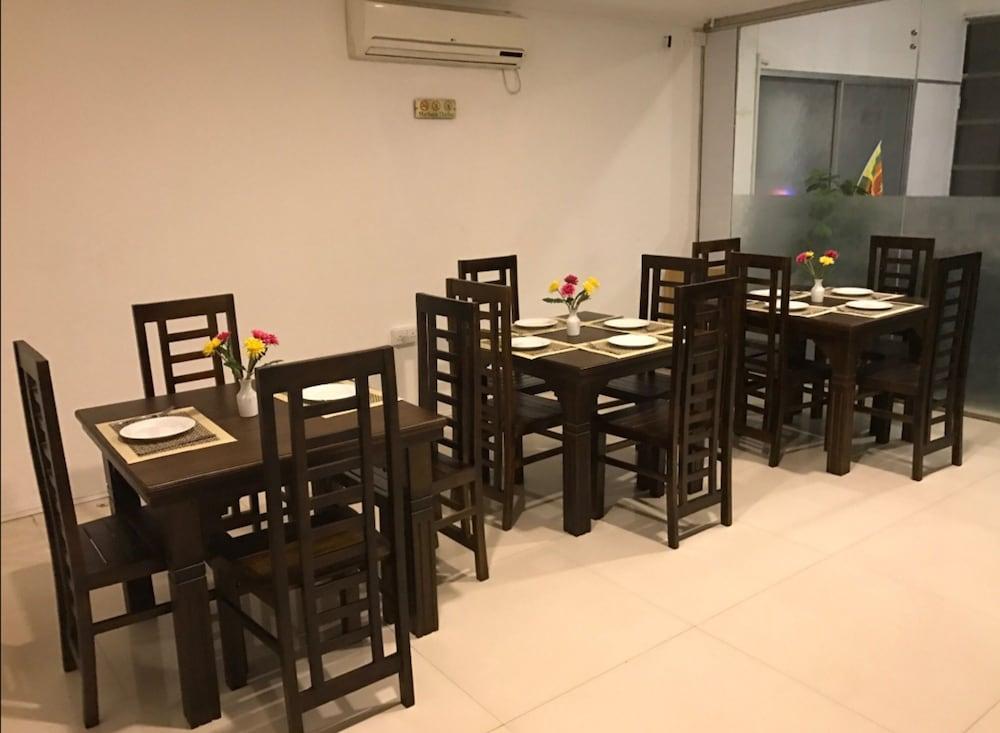 City Breeze By Amaranta Colombo Luaran gambar