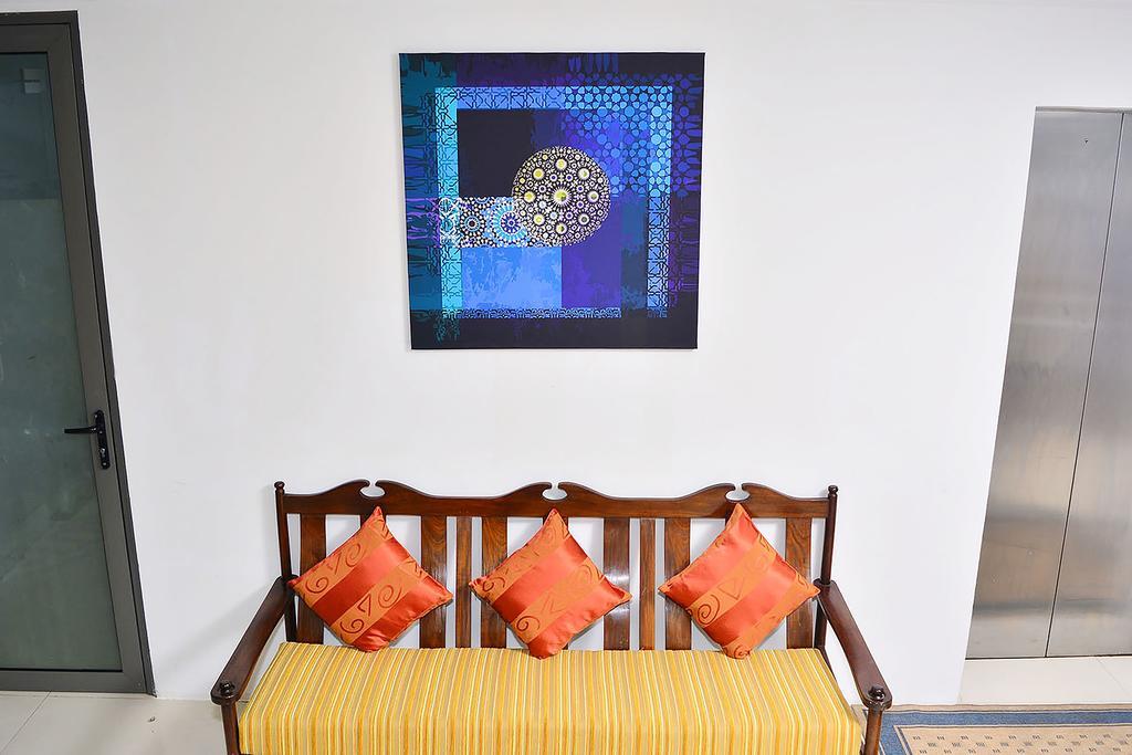 City Breeze By Amaranta Colombo Luaran gambar