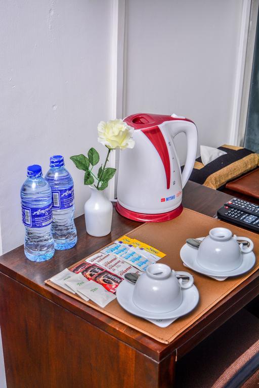 City Breeze By Amaranta Colombo Luaran gambar